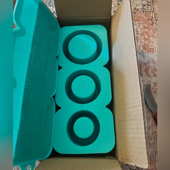 🆕 Silicone Ice Cube Mold For Tumbler Cups - Picture 8 of 9